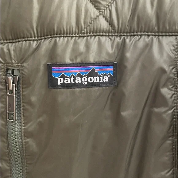 Patagonia Women's RADALIE Green Puffer Jacket M EUC - Picture 3 of 8